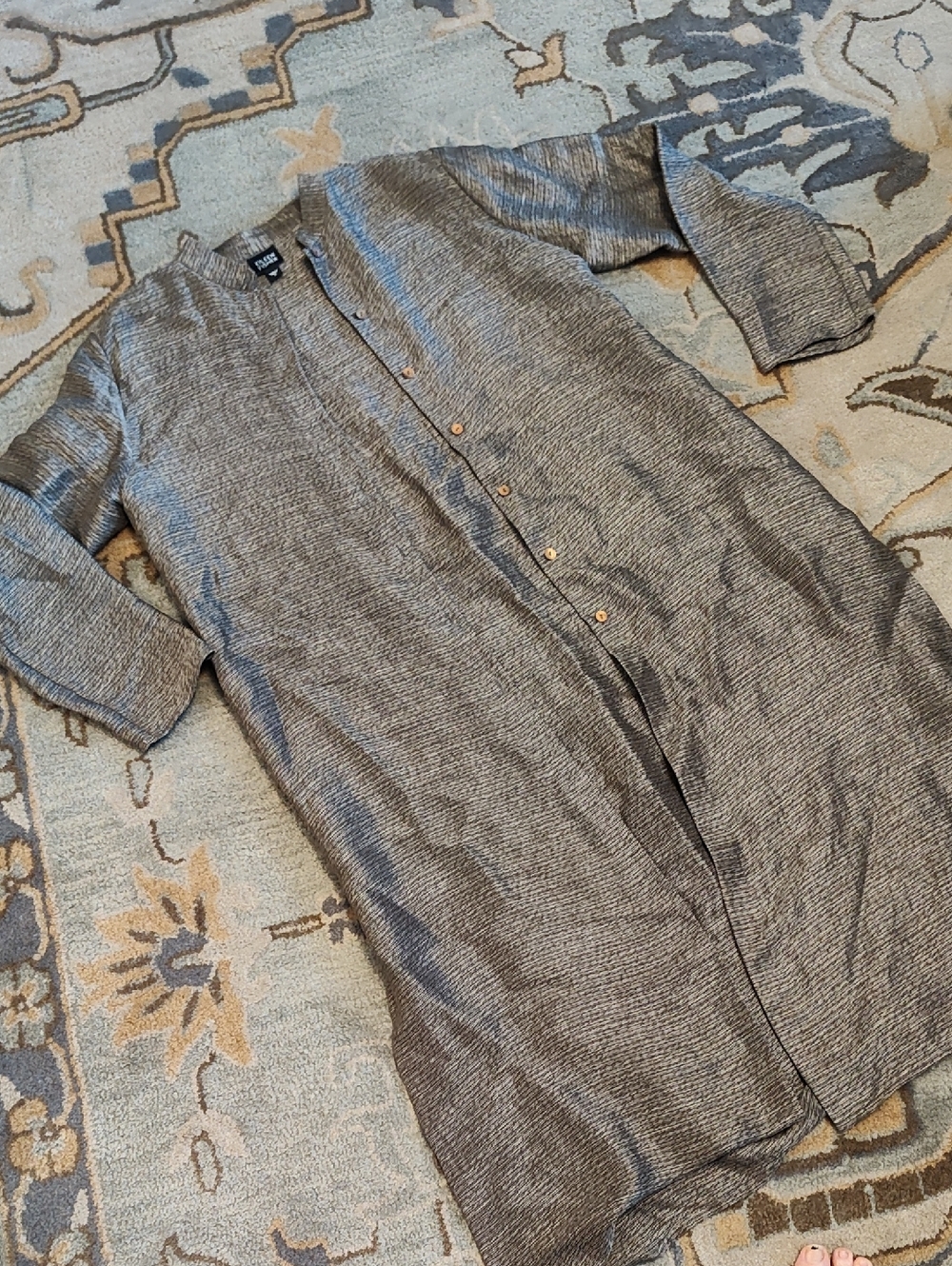 Eileen Fisher Neutral Silk Linen Button Front Duster Jacket in Sage and Black